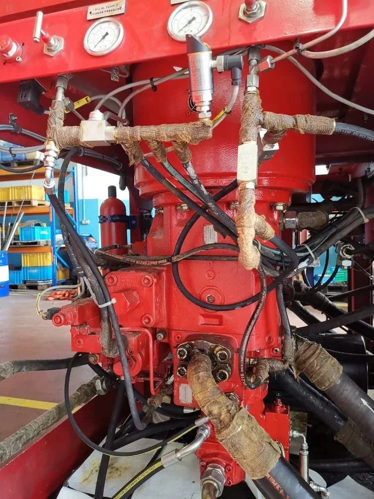 SG Asia Hydraulics workshop photo 4